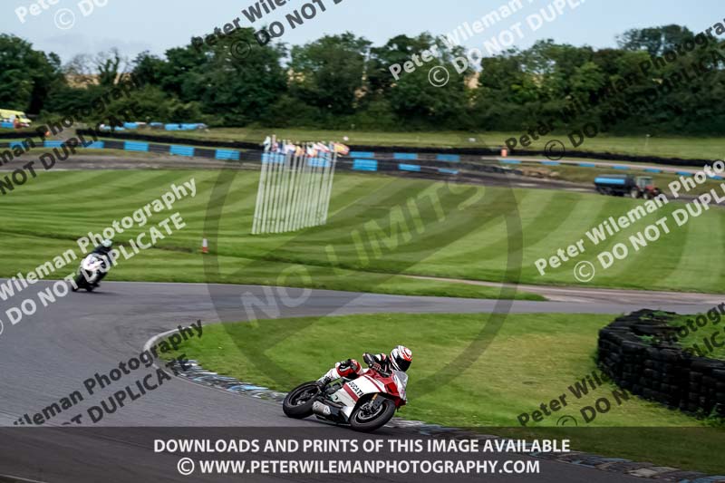 enduro digital images;event digital images;eventdigitalimages;lydden hill;lydden no limits trackday;lydden photographs;lydden trackday photographs;no limits trackdays;peter wileman photography;racing digital images;trackday digital images;trackday photos